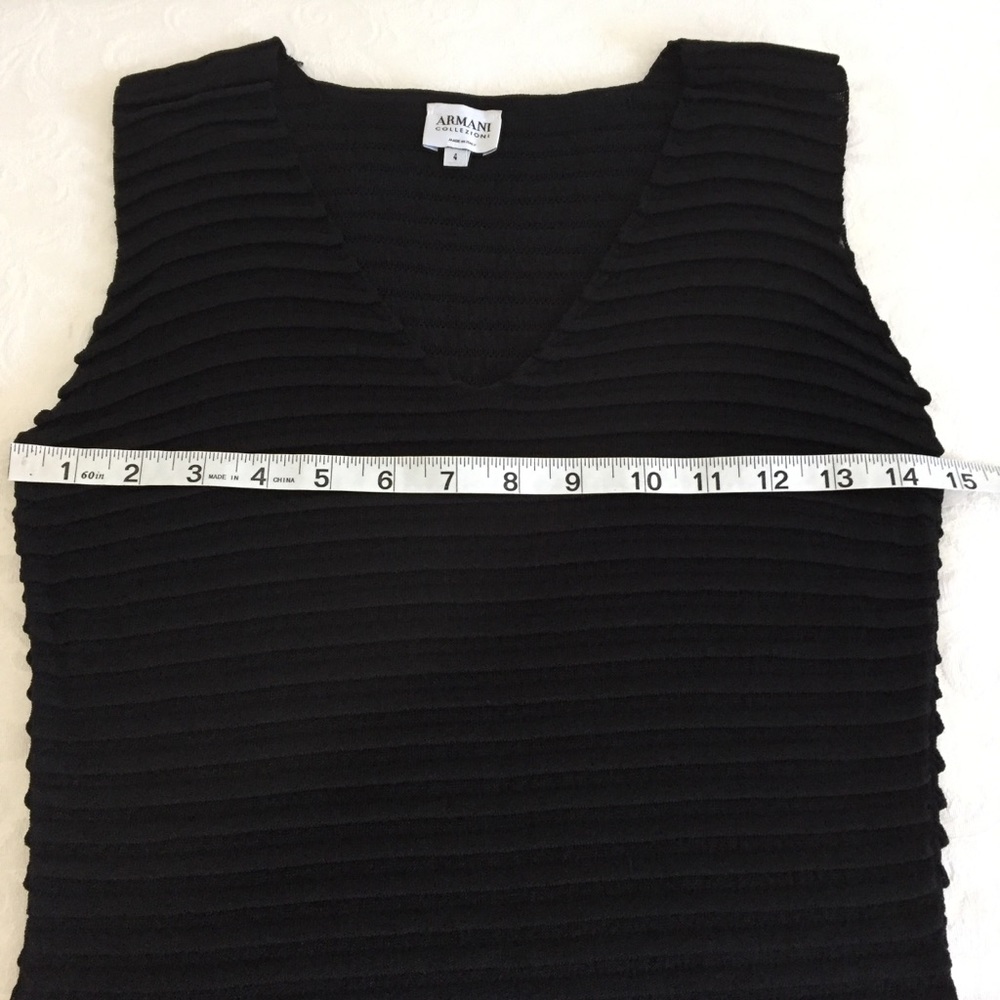 Amani collection black pleated v neck sweater - Picture 6 of 9